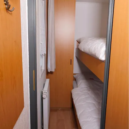 Kleines Mobilheim 1003 Ferienhaus